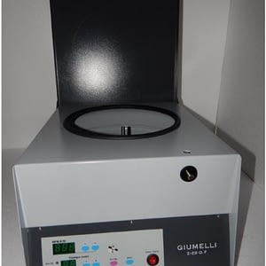 Macrocentrífuga Giumelli Z-29-D.F. Digital con freno Cabezal oscilante 30×15 ml doble campana